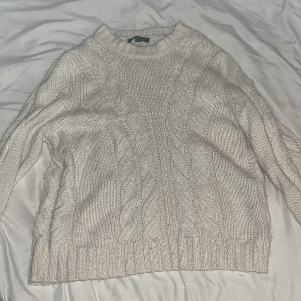 Ann Taylor White Cable Knit Sweater